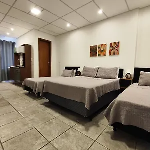  Apartamento Bilac - Amplos 2km Da Germanica Brasil
